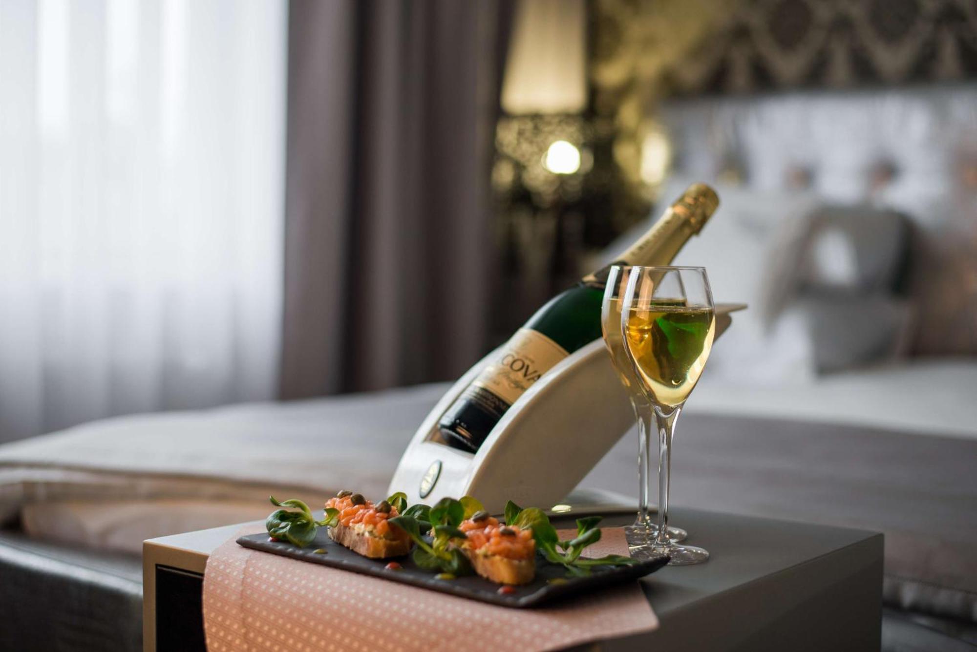 Radisson Blu Hotel, Грейтър Нойда Екстериор снимка