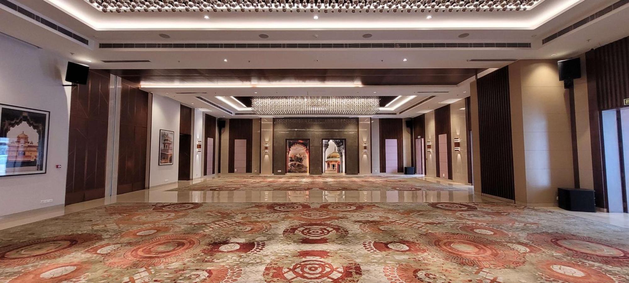 Radisson Blu Hotel, Грейтър Нойда Екстериор снимка The lobby of the hotel